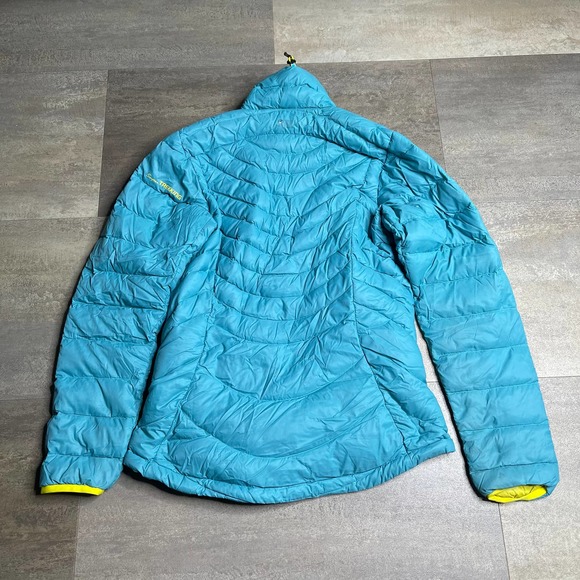 SOLD Adidas Womens Puffer Jacket Small - Picture 2 of 4